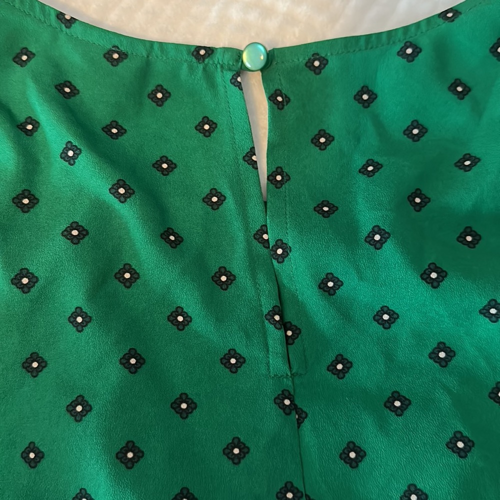 Merona Green Patterned Tops - Picture 4 of 9